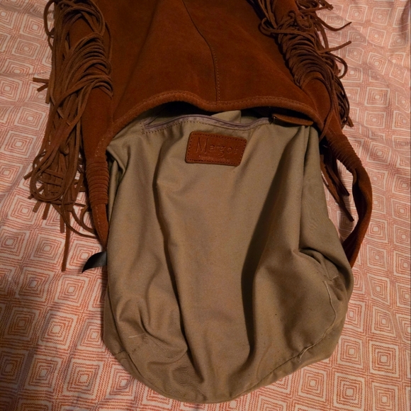 NWOT~Margot Luxe 100% genuine Suede Shoulder Bag~NEW - Picture 8 of 8